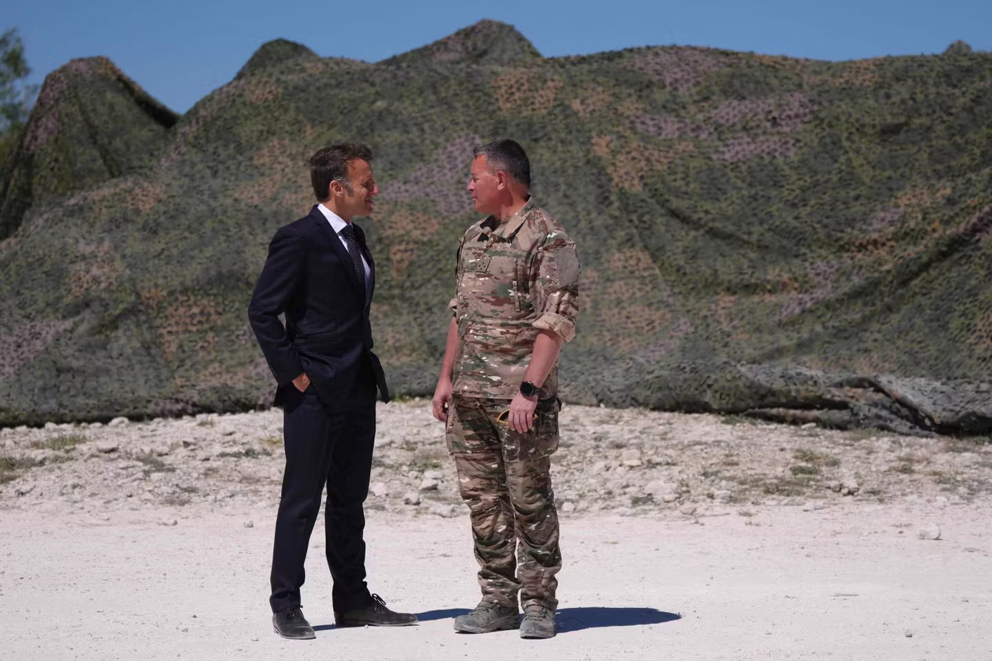 Orion Emmanuel Macron loue le signal clair envoye par