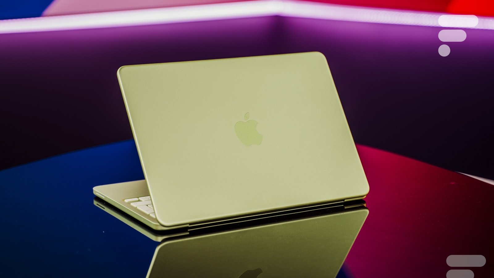 Microsoft a paye une etude pour demolir le MacBook Neo