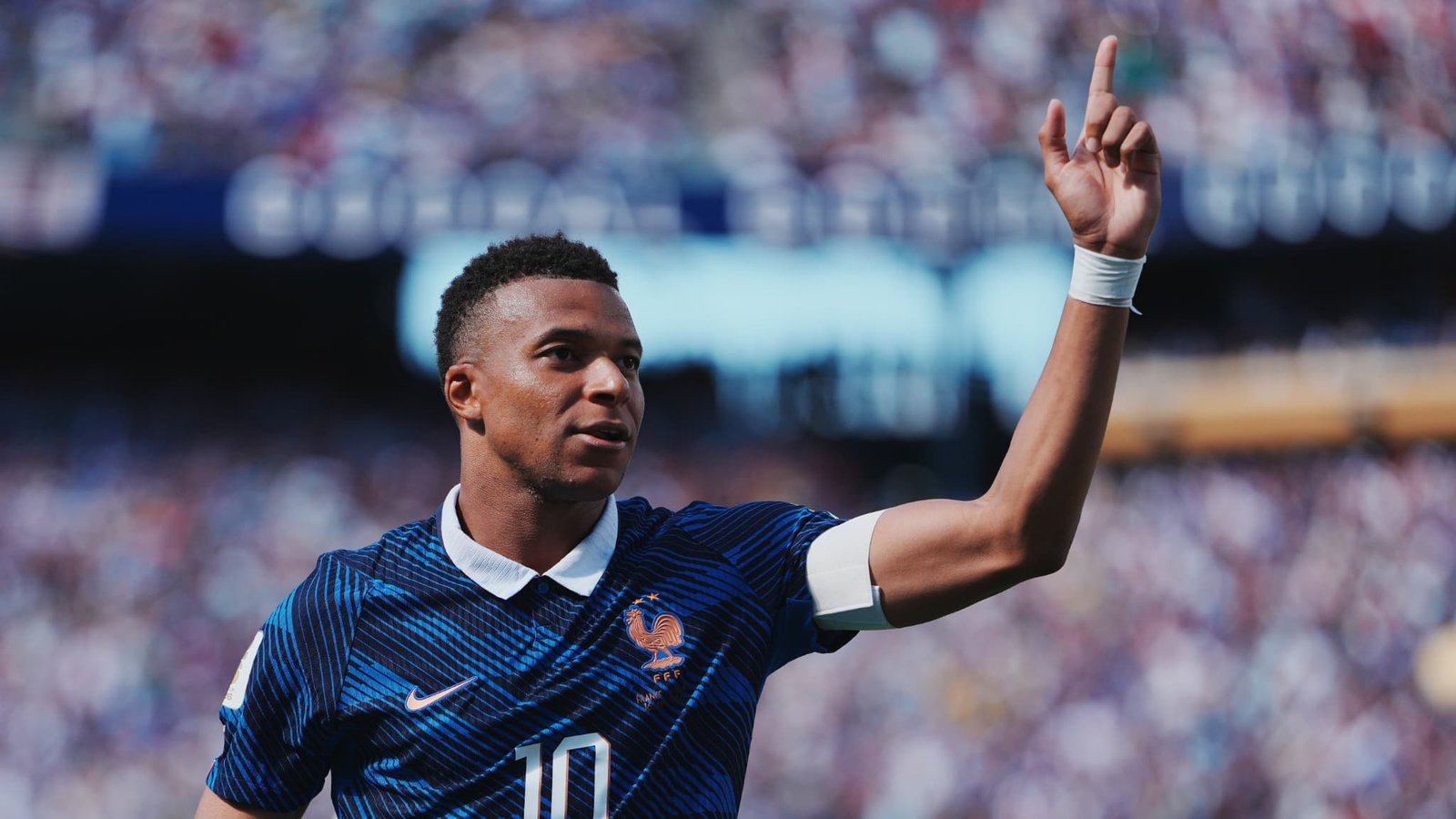Kylian Mbappé célèbre un but de la France contre le Sénégal au Mondial, le 16 juin 2026 Kylian Mbappé célèbre un but de la France contre le Sénégal au Mondial, le 16 juin 2026