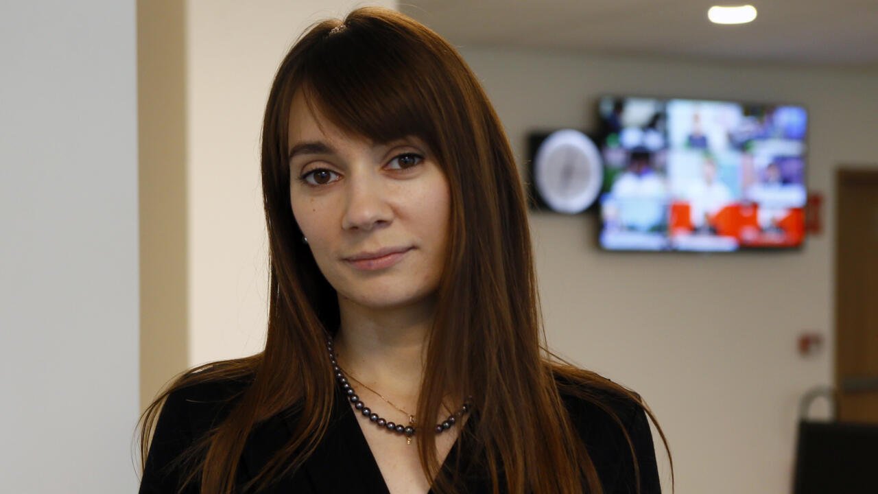 Pourquoi la propagandiste russe Xenia Fedorova embarrasse t elle lexecutif francais