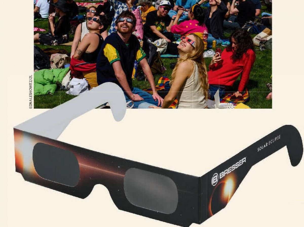 Une paire de lunettes pour observer l