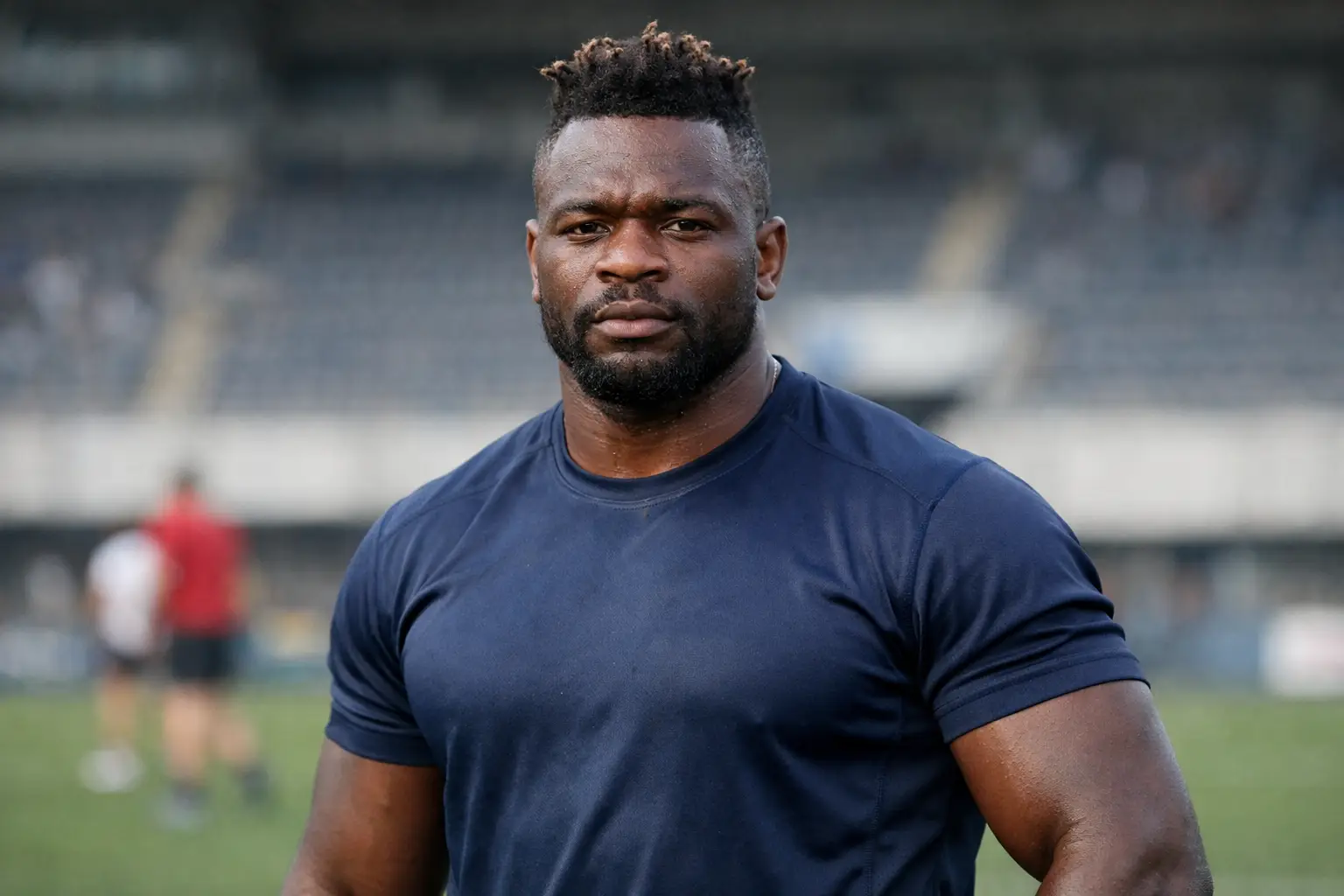 Shingi Manyarara : du Zimbabwe au Racing, la montée en puissance d'un troisième-ligne vers le maillot français